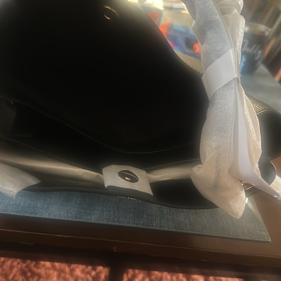 Michael Kors Black Handbag NEW - Picture 7 of 10